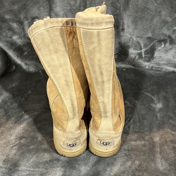 UGG Ultimate Tall Boots WMNS Sz 7 # 5250 GUC Tan - Picture 5 of 9